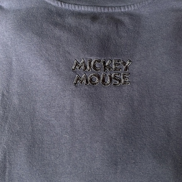 EUC DISNEY MICKEY MOUSE EMBROIDERED CREW NECK, size 8-10 - Picture 5 of 5